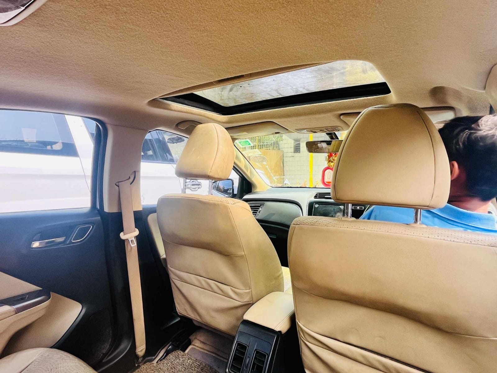 
								Honda City 2019 VX full									