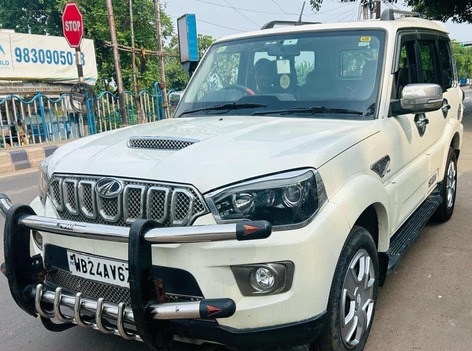 
								Mahindra Scorpio S9 2019 full									