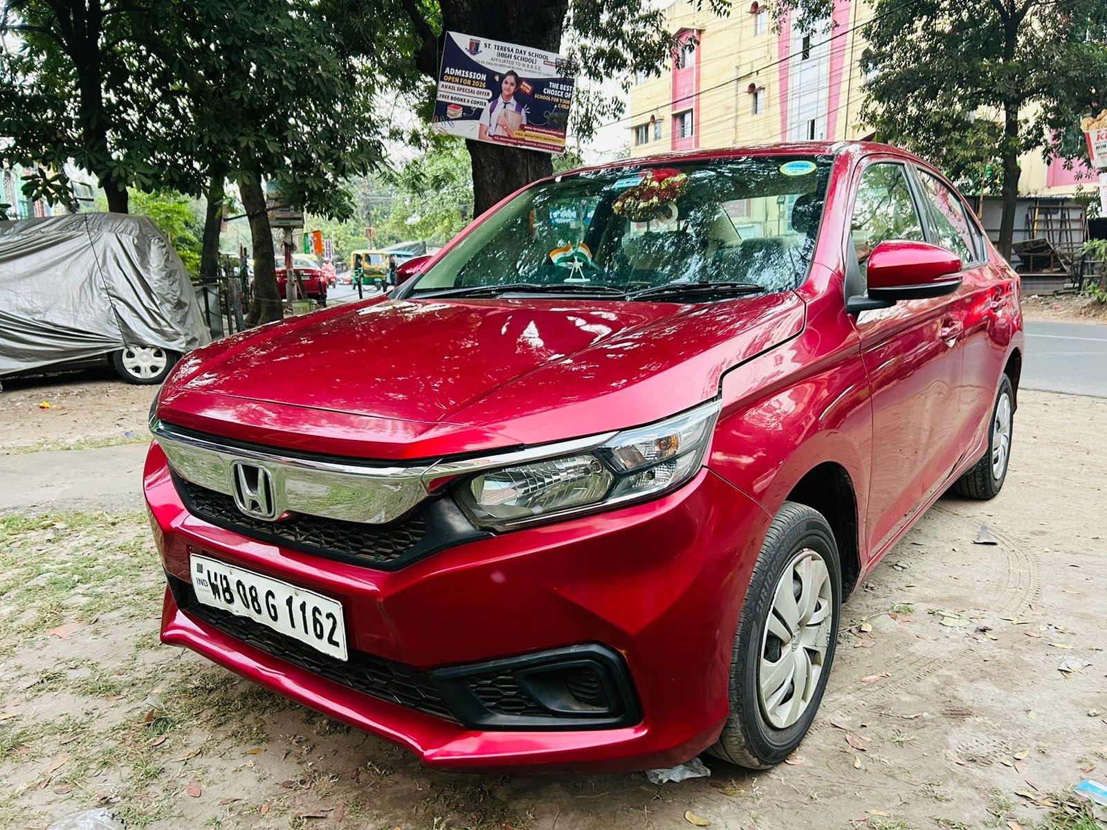 
								Honda Amaze SMT 2019 full									