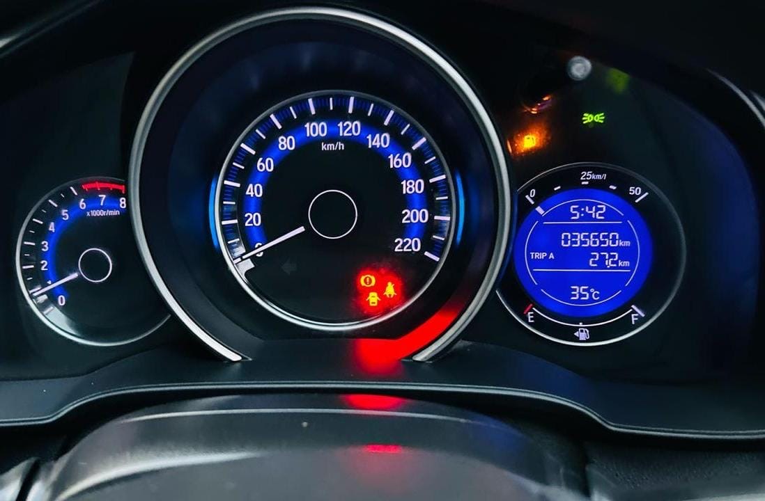 
								Honda WR-V 2019 full									