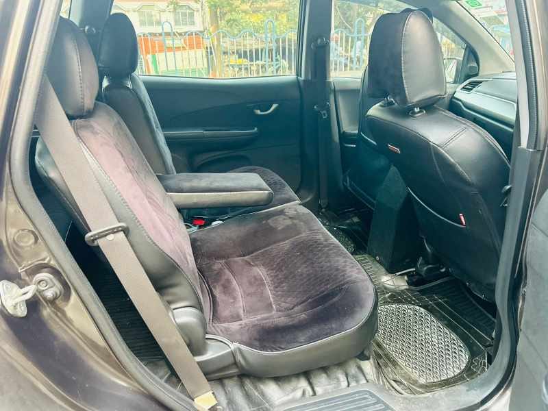 
								Honda BR-V 2018 CVT full									