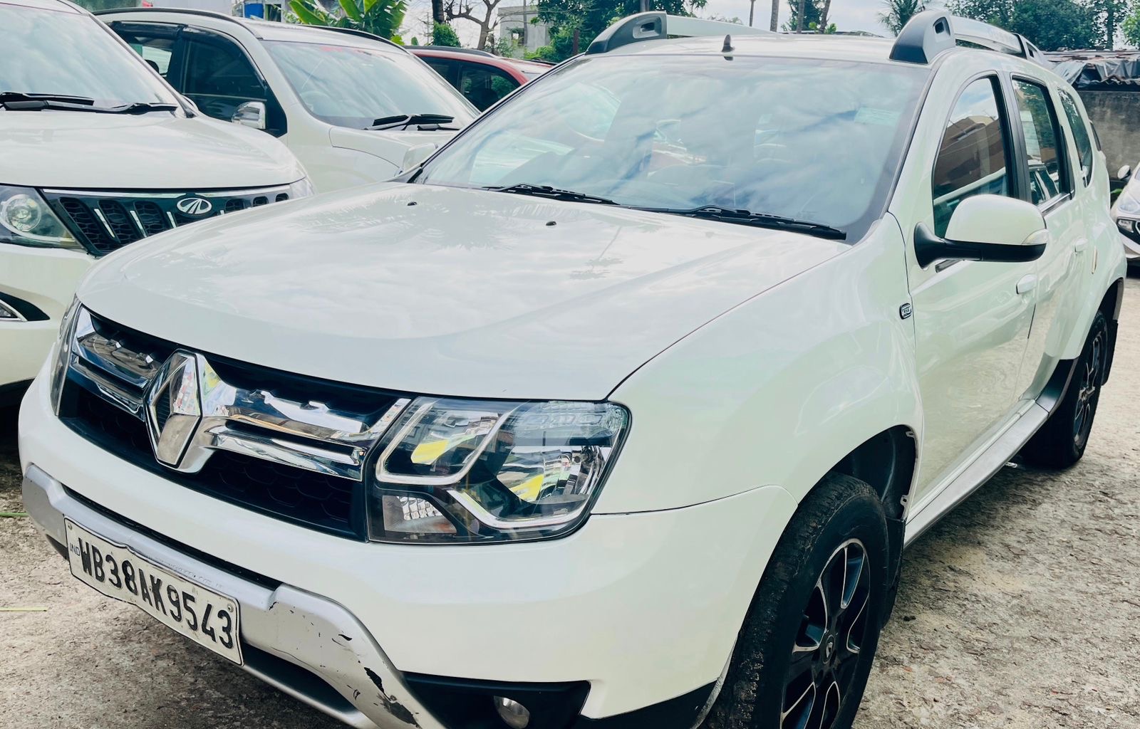 
								Renault Duster 2017 RXZ full									
