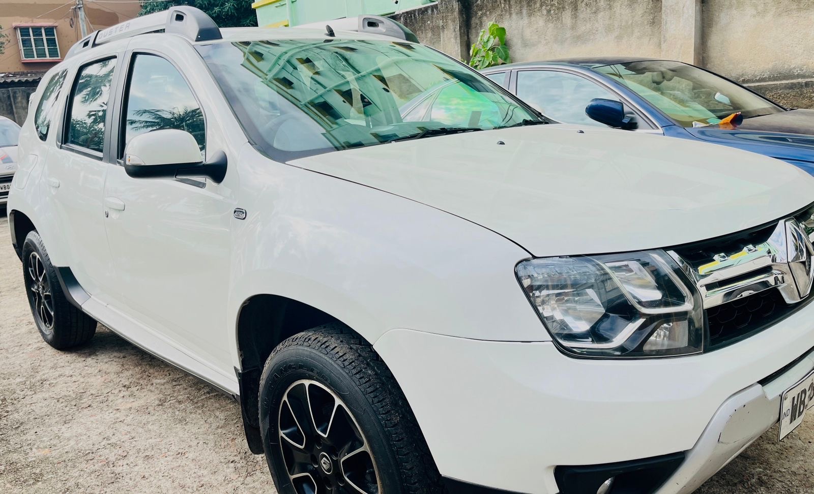 
								Renault Duster 2017 RXZ full									