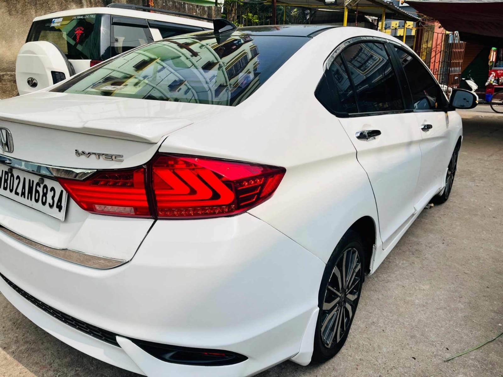 
								Honda City 2019 VX full									