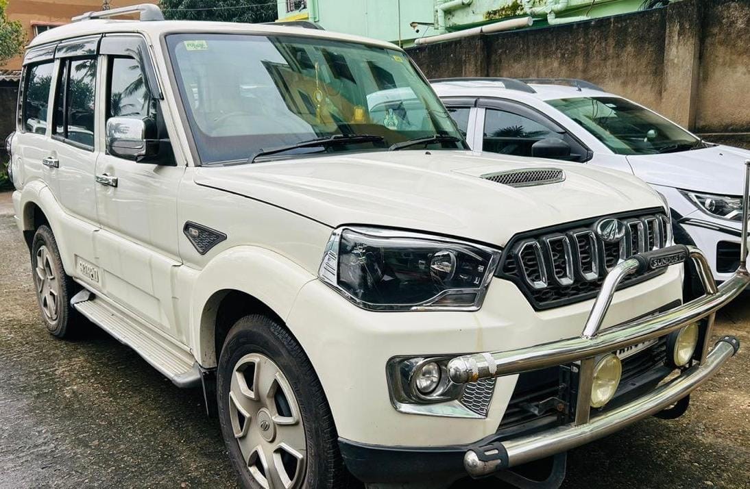 
								Mahindra Scorpio S5 2020 full									
