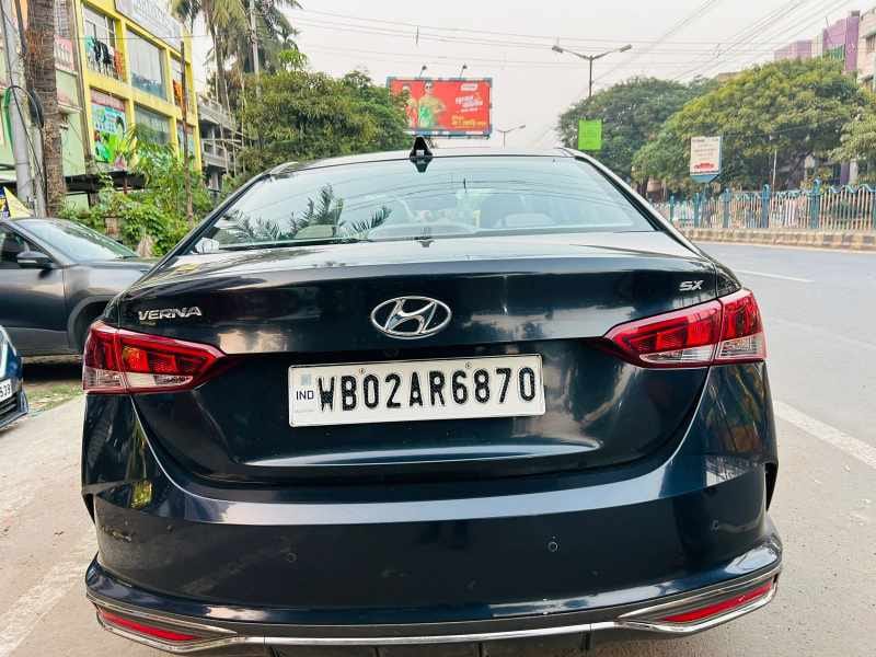 
								Hyundai Verna SX 2021 Nov full									