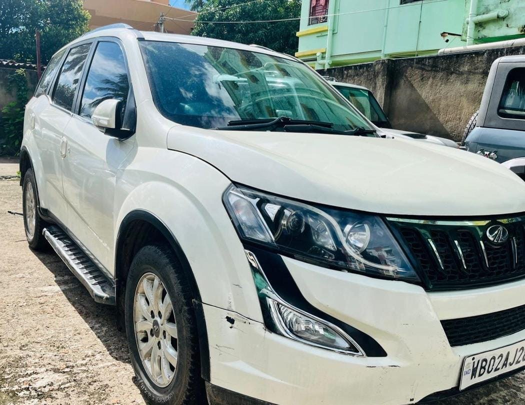 
								Mahindra Xuv500 W10 2016 full									