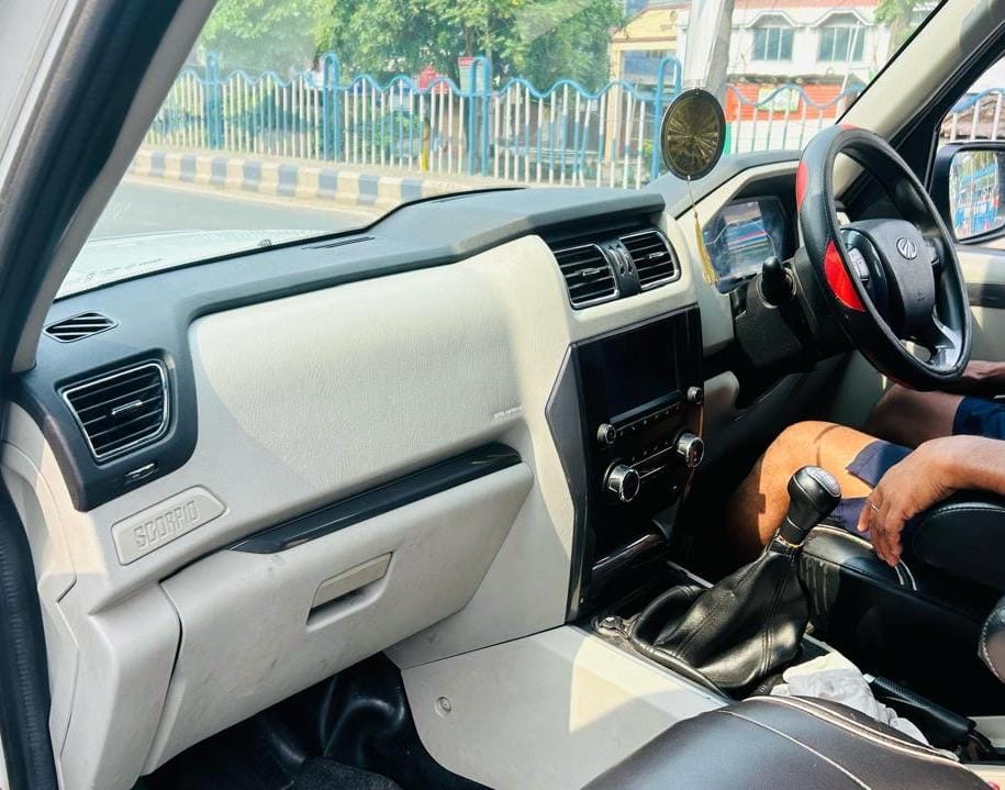 
								Mahindra Scorpio S9 2019 full									