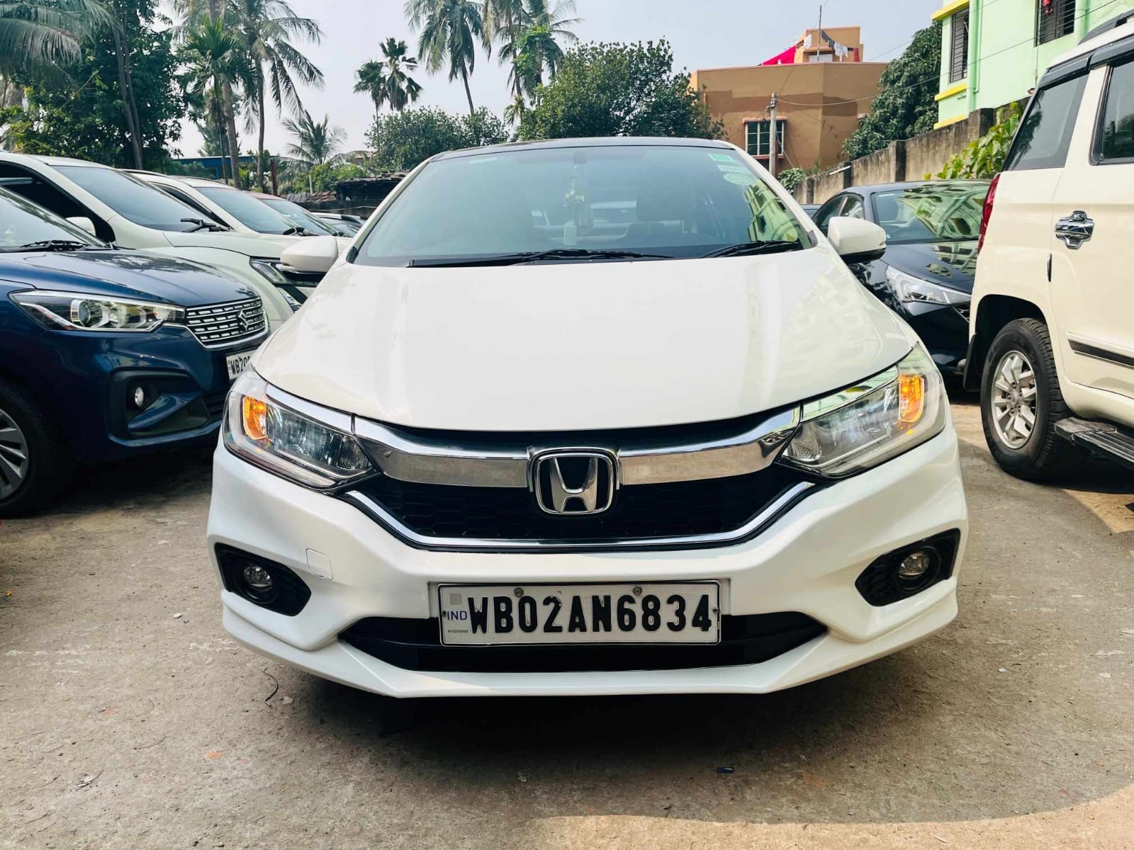 
								Honda City 2019 VX full									