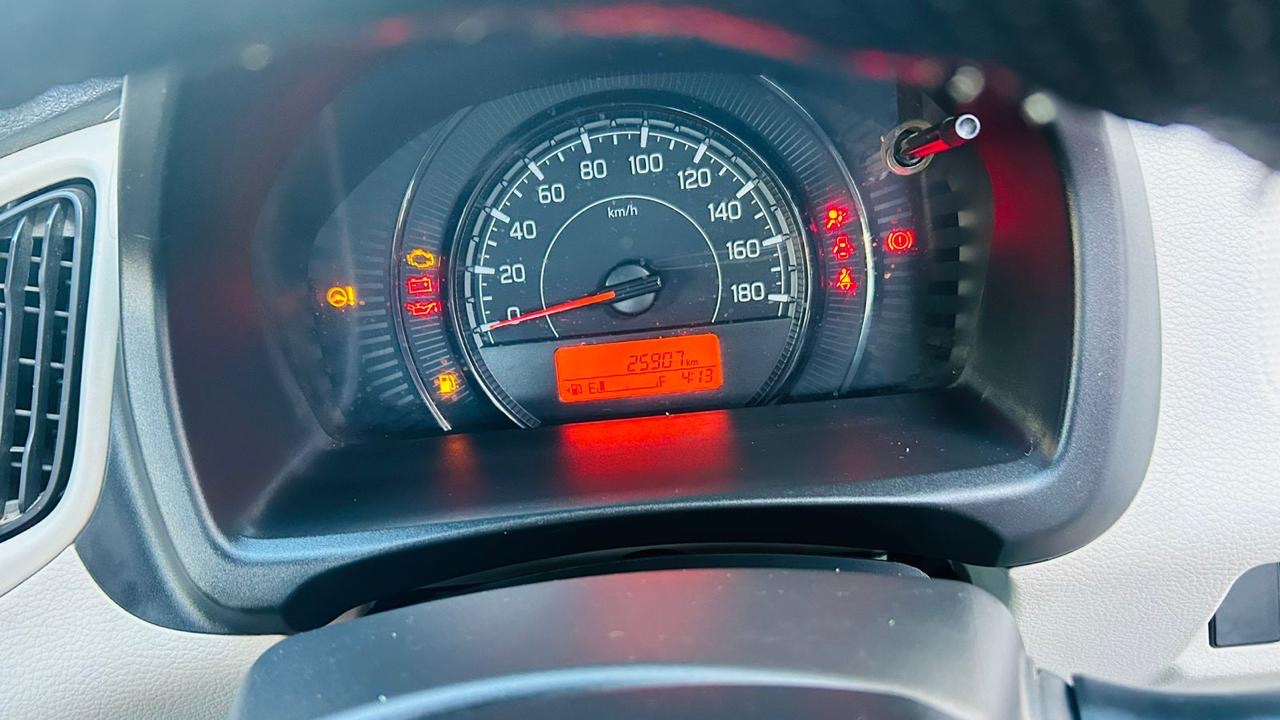 
								Maruti Wagon R 2022 VXI (O) full									