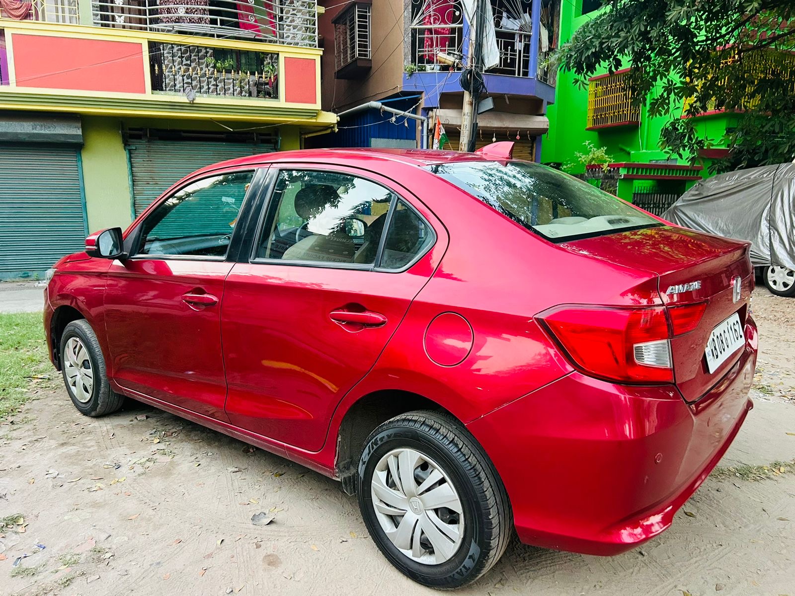
								Honda Amaze SMT 2019 full									