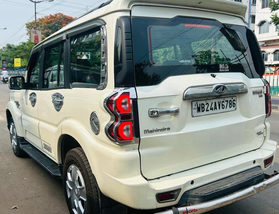 
								Mahindra Scorpio S9 2019 full									
