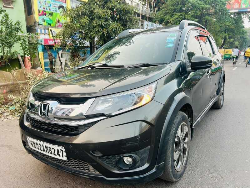 
								Honda BR-V 2018 CVT full									