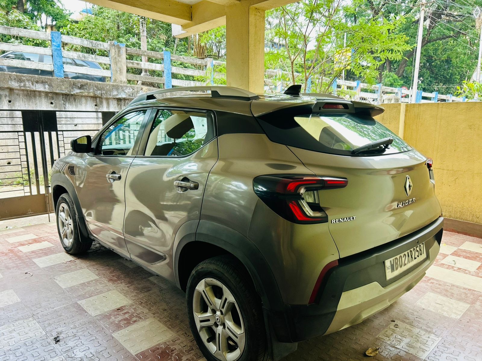 
								Renault Kiger RXT(O) 2021 full									