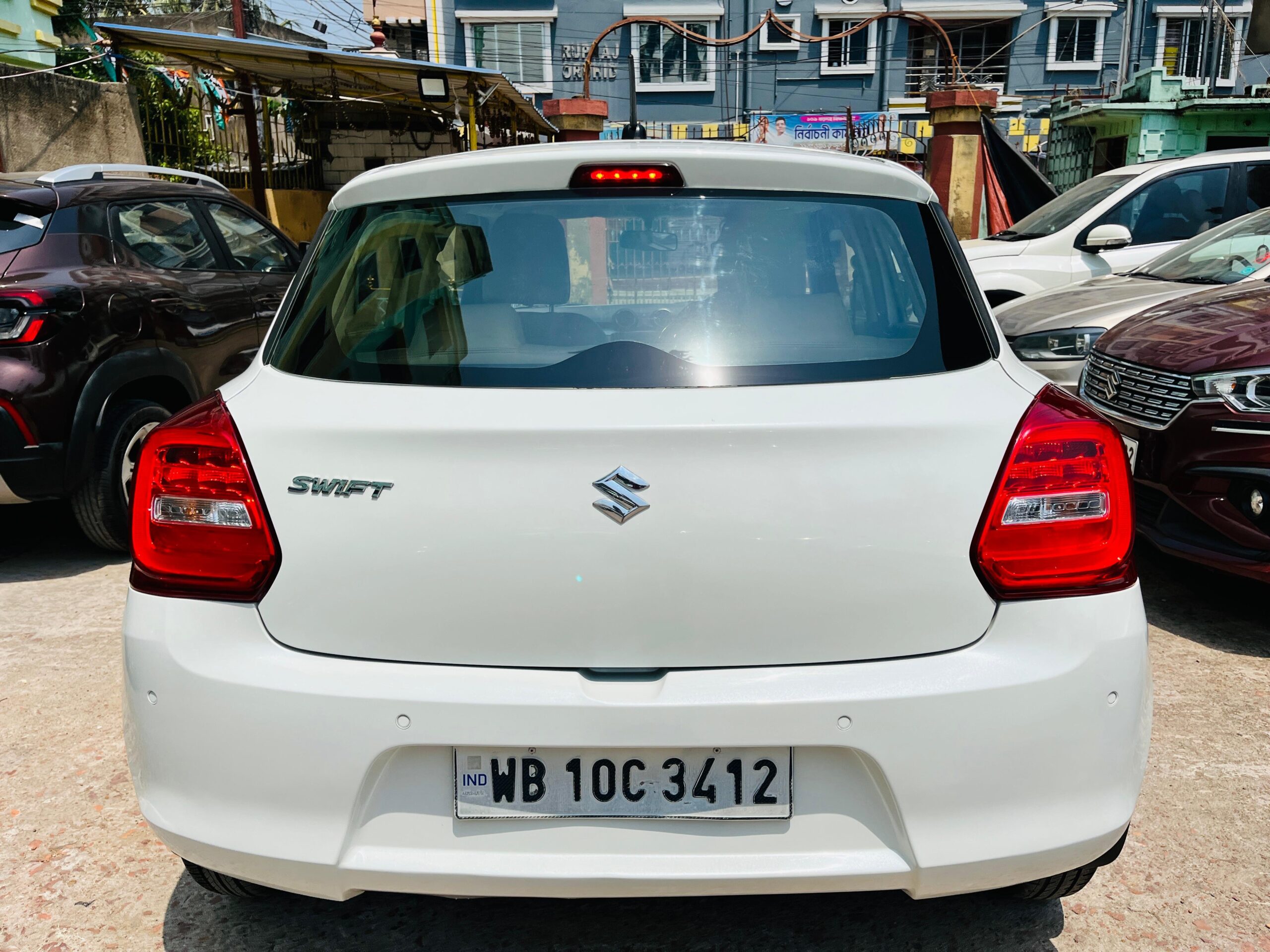 
								MARUTI SWIFT VXI 2021 full									