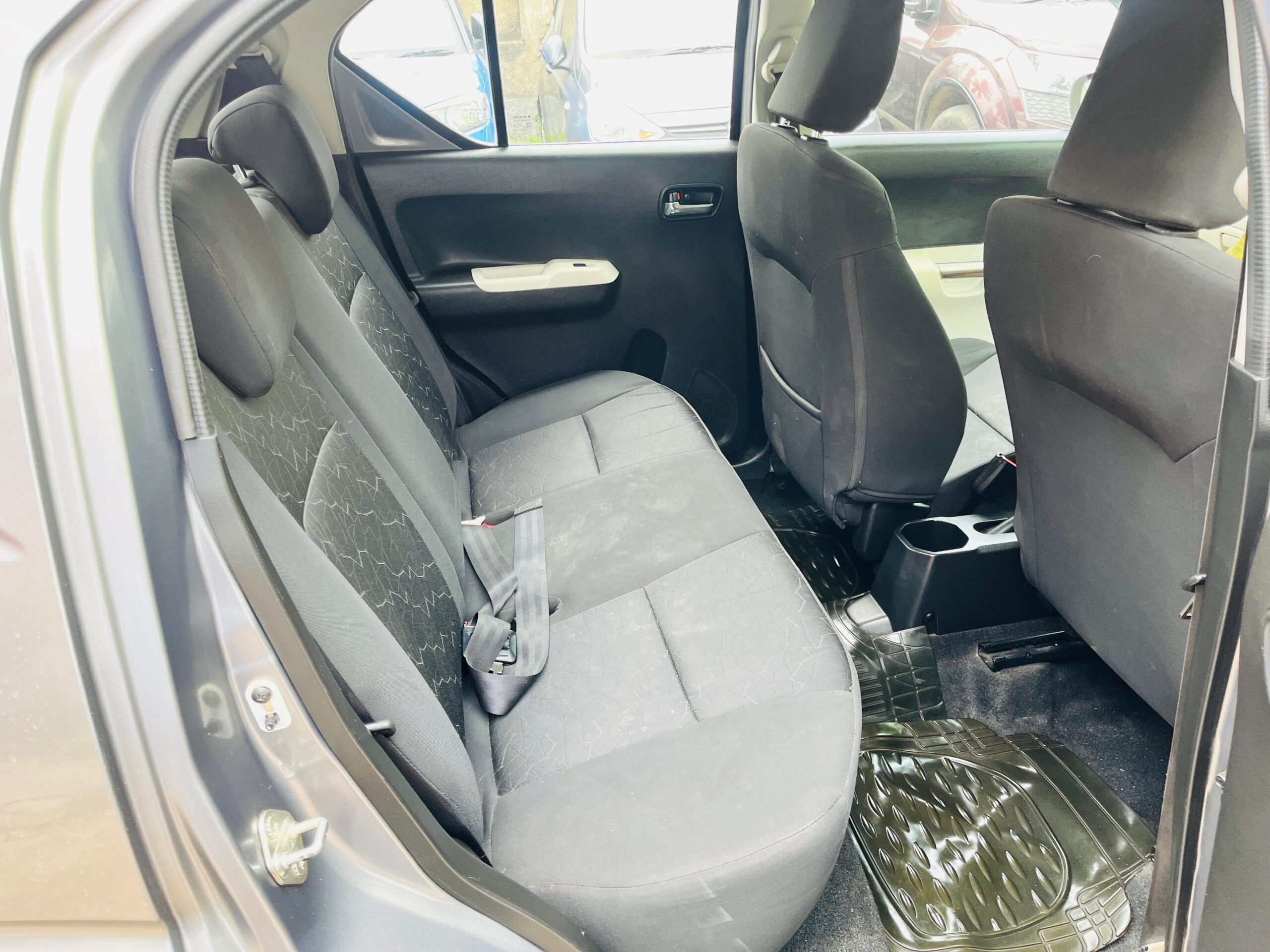 
								Maruti ignis zeta 2017 full									