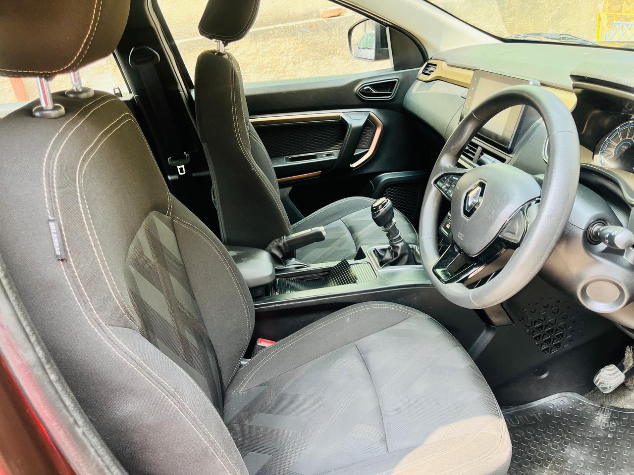 
								Renault Kiger RXT(O) 2021 full									