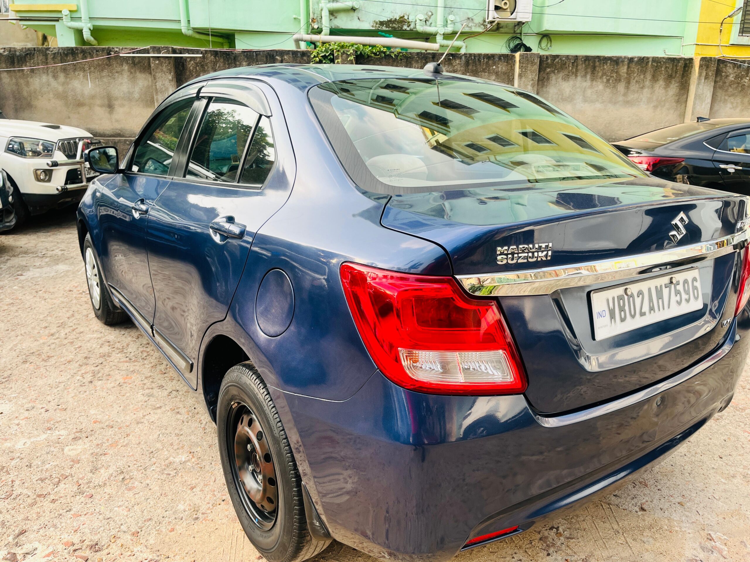 
								Maruti Dzire 2018 Dec full									