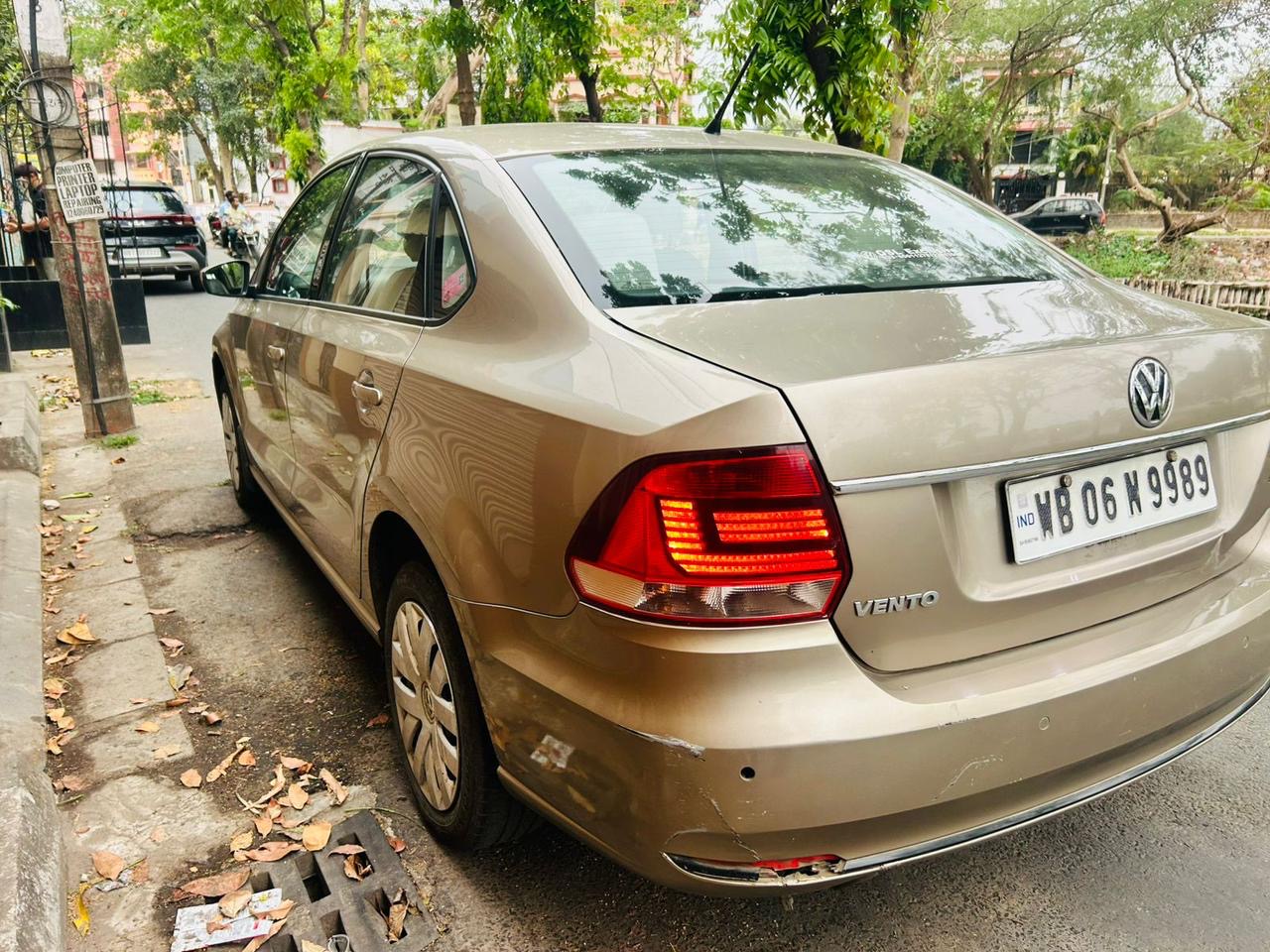 
								Volskwagon Vento 2017 full									