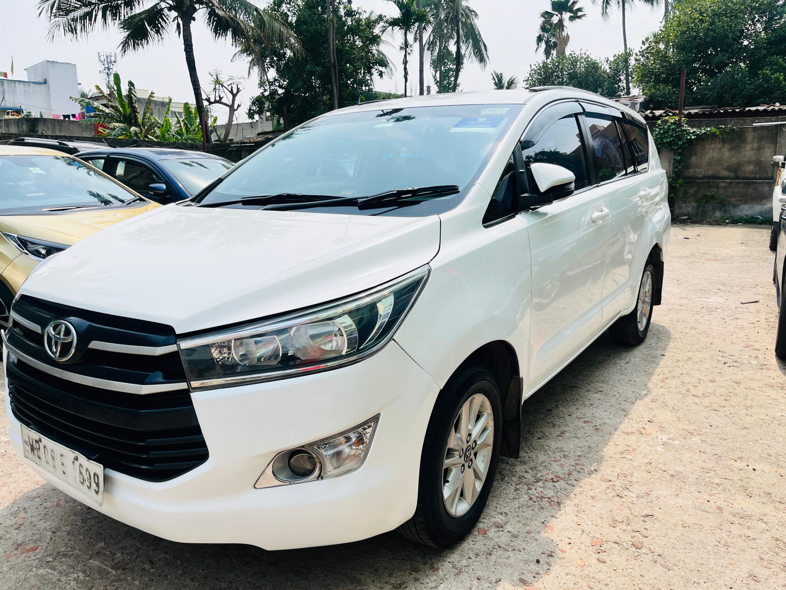 
								Toyota Innova Crysta 2018 full									