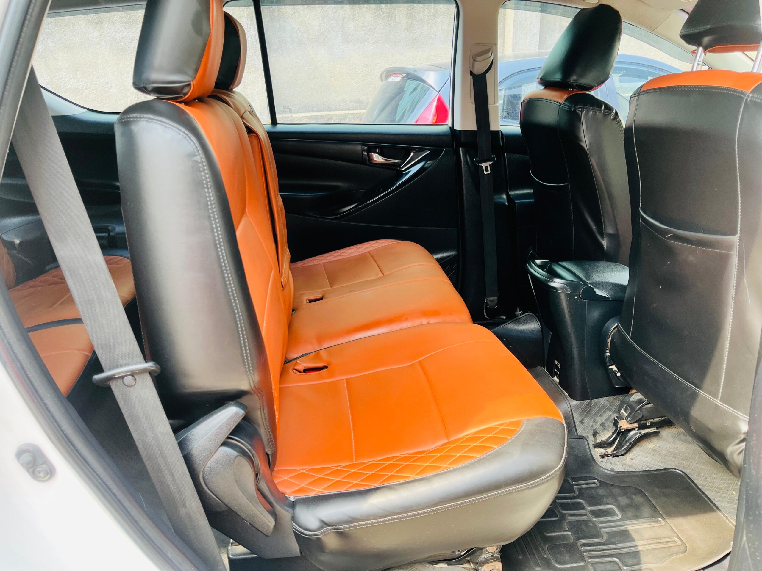 
								Toyota Innova Crysta 2018 full									