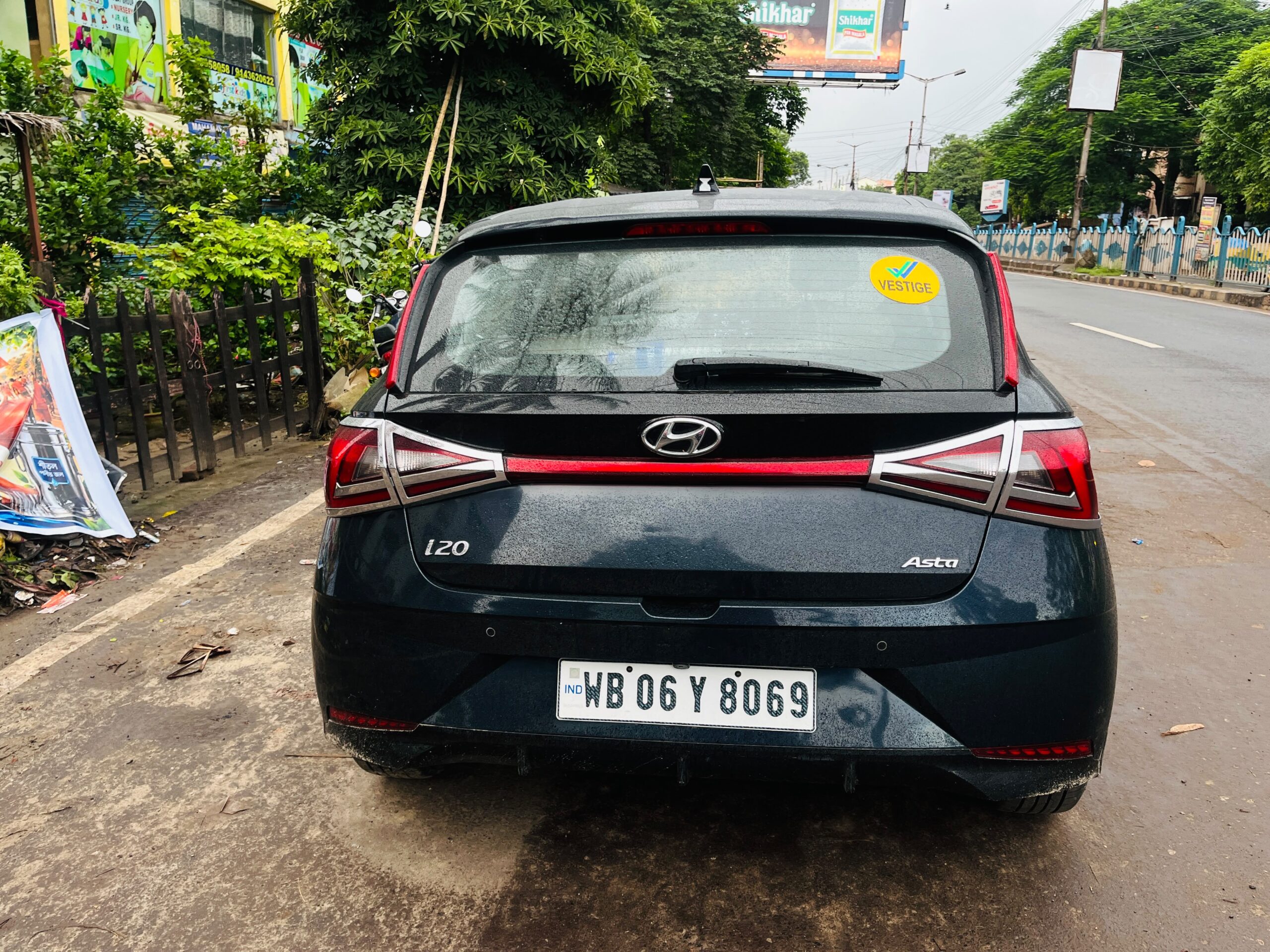 
								Hyundai i20 Asta(O) full									