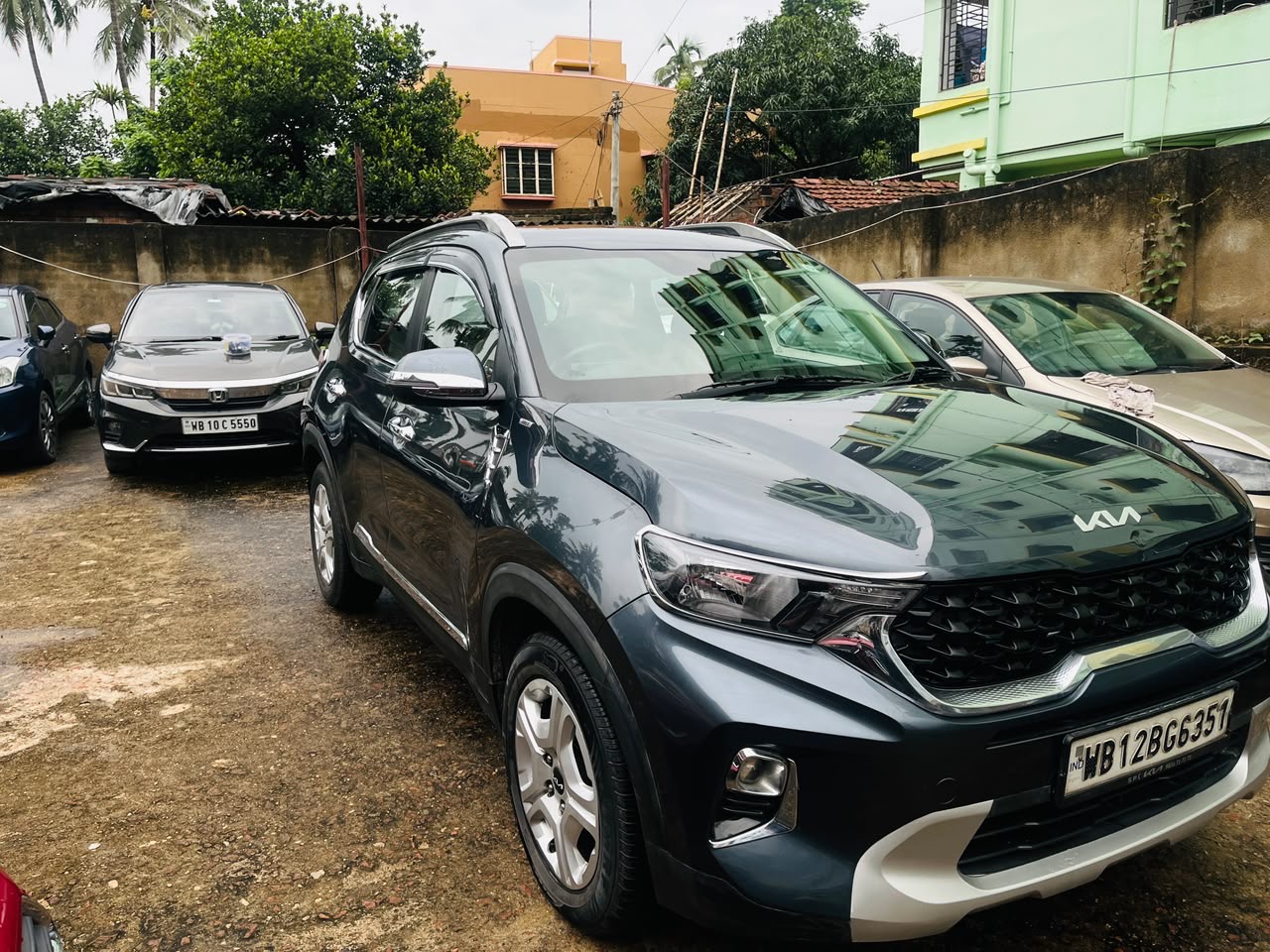 
								Kia Sonet 2021 full									