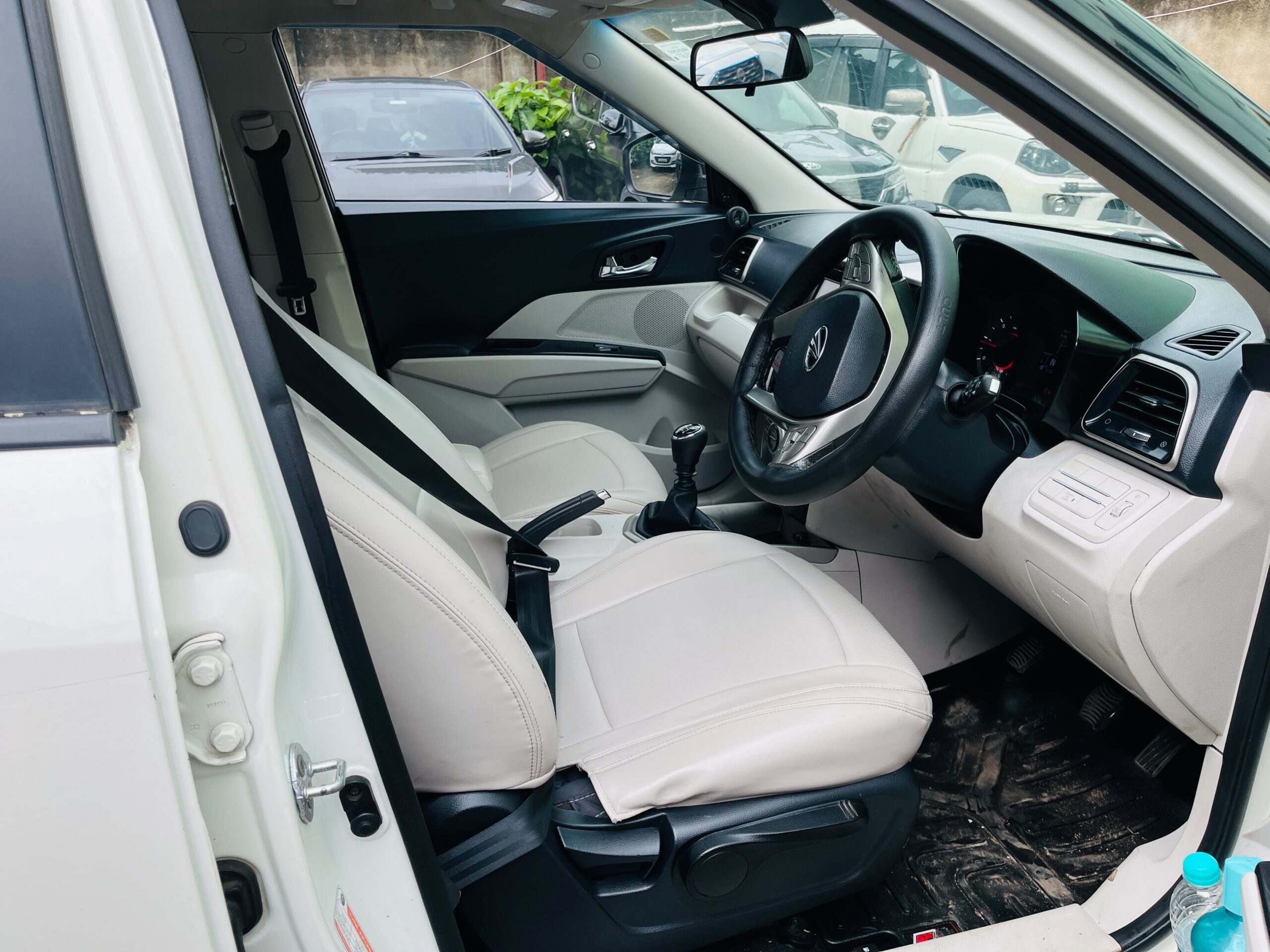 
								Xuv 300 2021 full									